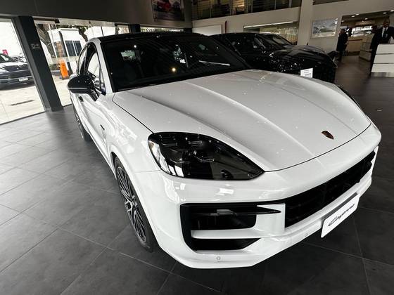 PORSCHE CAYENNE 3.0 V6 S E-HYBRID COUPÉ AWD TIPTRONIC S